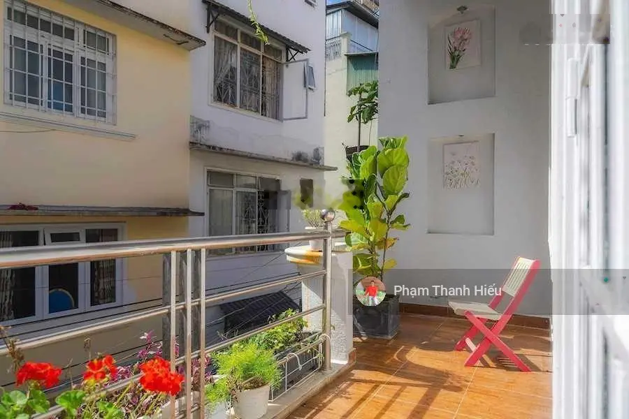 Homestay 3 tầng hẻm ô tô Nam Kỳ Khởi Nghĩa, P1, Đà Lạt, 5.65x18m