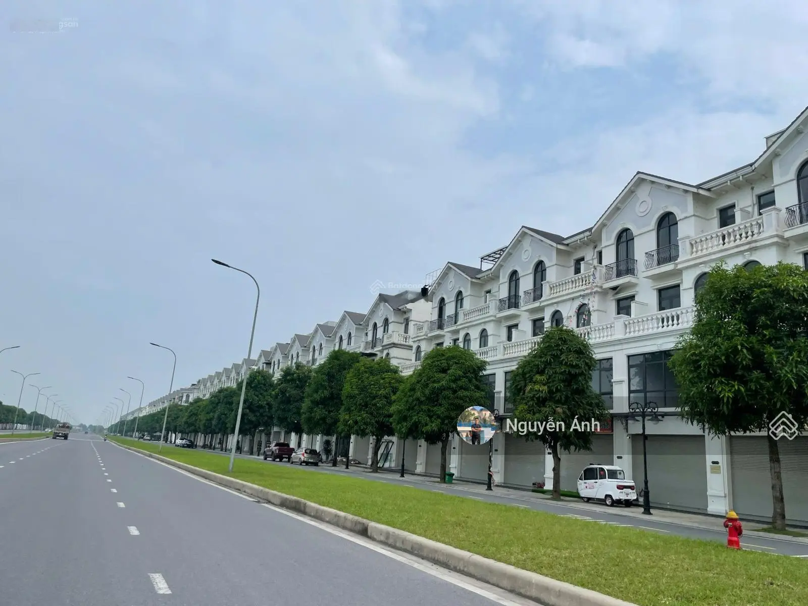 Shophouse kim cương - đường 40m Đại Tây Dương hoàn thiện có thang máy. Bán gấp 17 tỷ BP