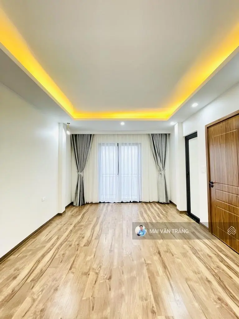 Bán nhà mễ trì nam từ liêm, nhà mới 5 tầng full nội thất long lanh, 20m ra ô tô