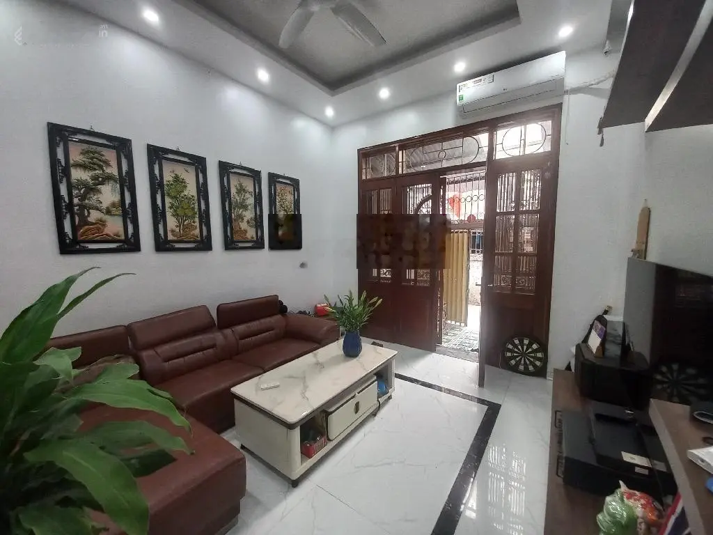 Bán nhà 3,5 tầng 60m2 Cầu Diễn, Minh Khai, Bắc Từ Liêm, nhà 2 mặt thoáng, ô tô đỗ cửa, kinh doanh