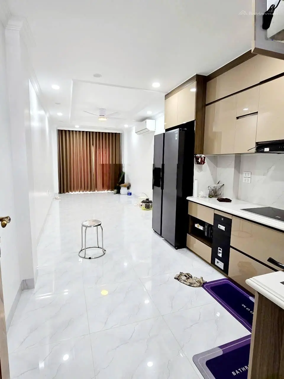 Bán nhà Ngọc Hồi, 42m2, 8 tầng, thang máy, ô tô tránh, vỉa hè, kinh doanh, view đẹp giá 12.9 tỷ