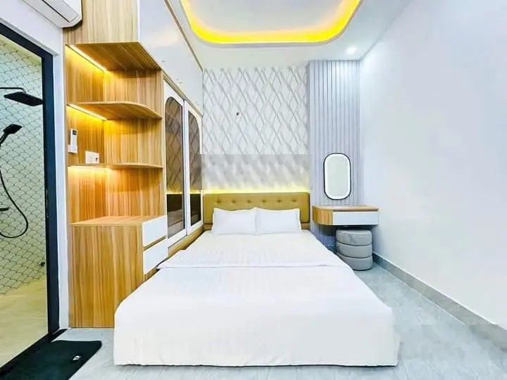 Cuối năm kẹt tiền bán nhà Nguyễn Văn Giai, P. Đa Kao Q1. DT 89,5m2 giá cho thuê nhà 59tr