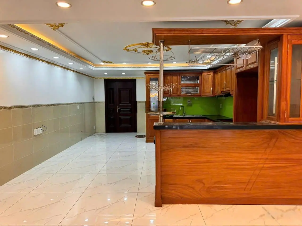 Bán nhà đường NK13, Thới Hòa, Bến Cát, Bình Dương, 5 tỷ, 125m2, view đẹp, nhiều tiện ích