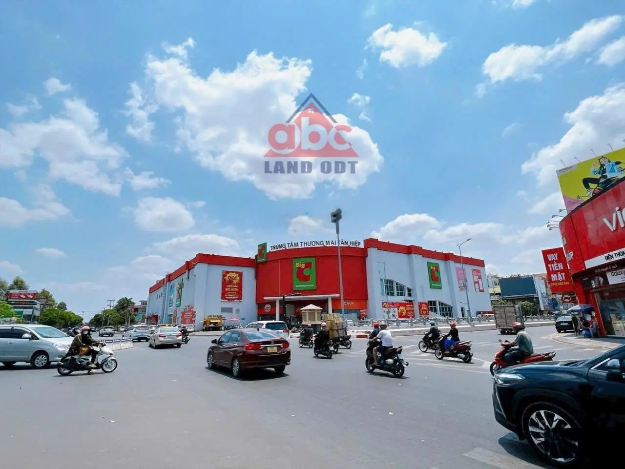 Bán nhà 3 lầu mặt tiền Nguyễn Ái Quốc Tân Hiệp giá rẻ bằng giá vay bank