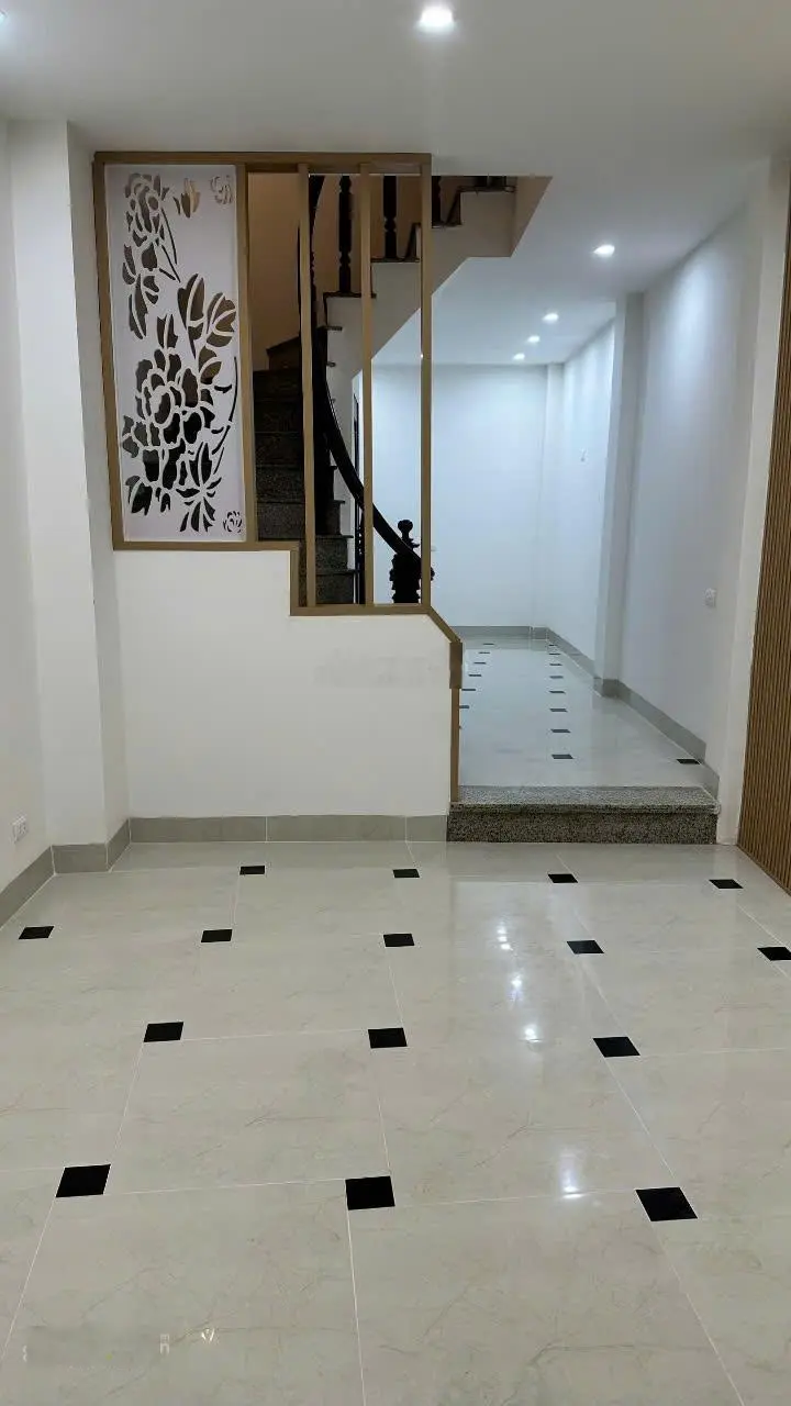 Bán nhà Hà Đông cạnh Khu đô thị mới Xa La, 30m2, 4T giá 6.15 tỷ ô tô đỗ cửa