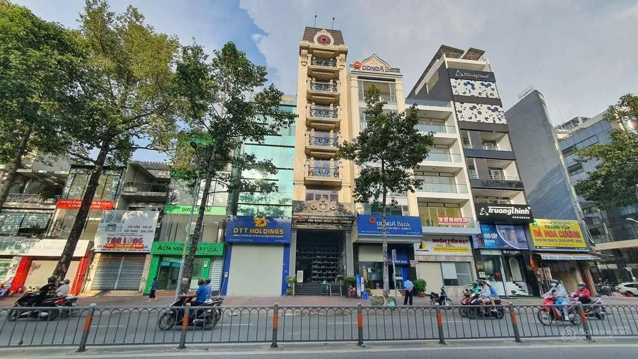 Ngộp Bank Bán Gấp Nhà MT Nguyễn Tri Phương, P.9, Q.5 ( 5,5x20m ) CN:110m2 Nhà 5 lầu giá sốc 42 tỷ