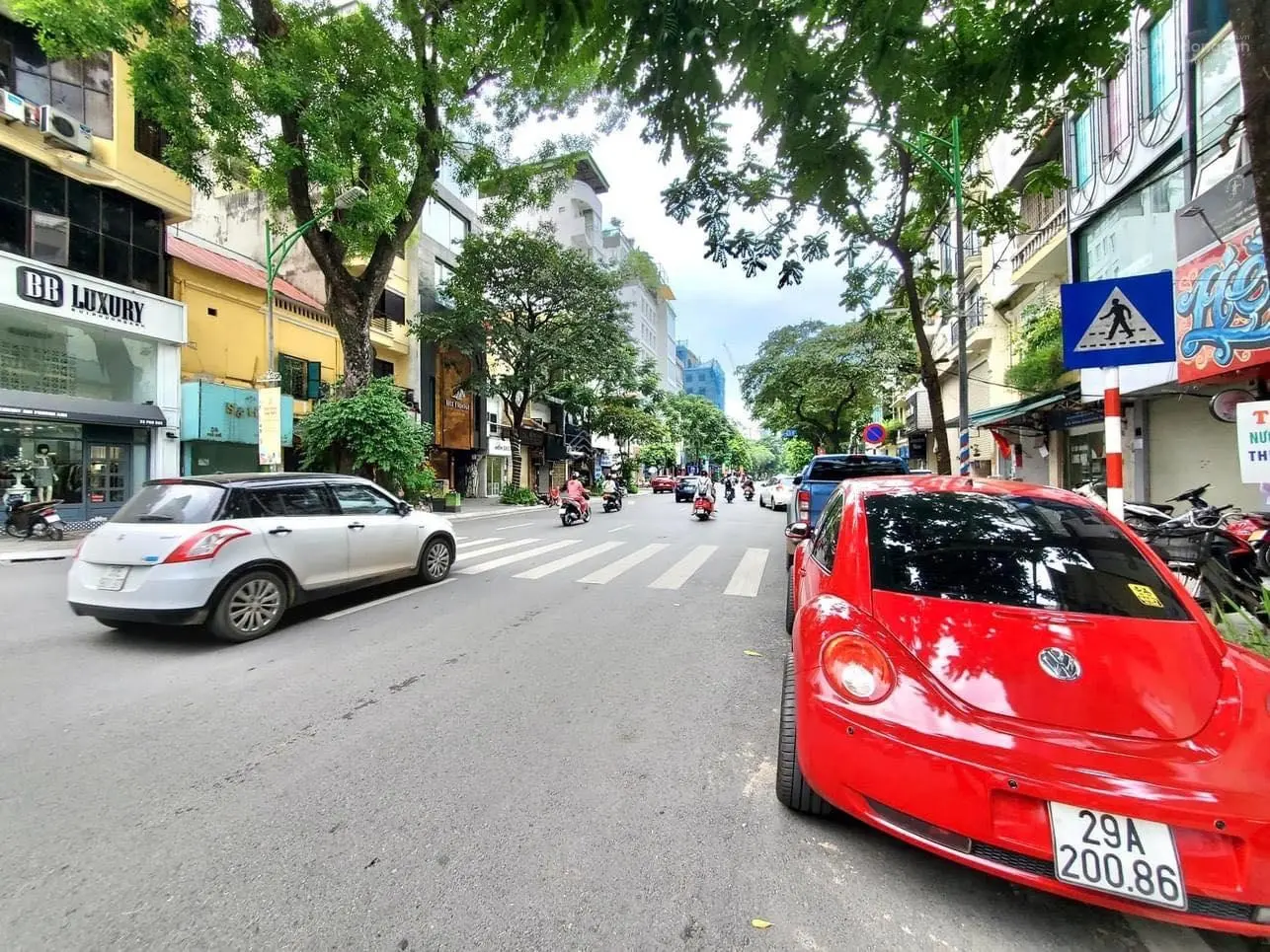 Bán nhà mặt phố Hoàng Văn Thái, Thanh Xuân ô tô Kinh doanh, 80m2 4T MT đẹp xuất sắc, rẻ nhất khu