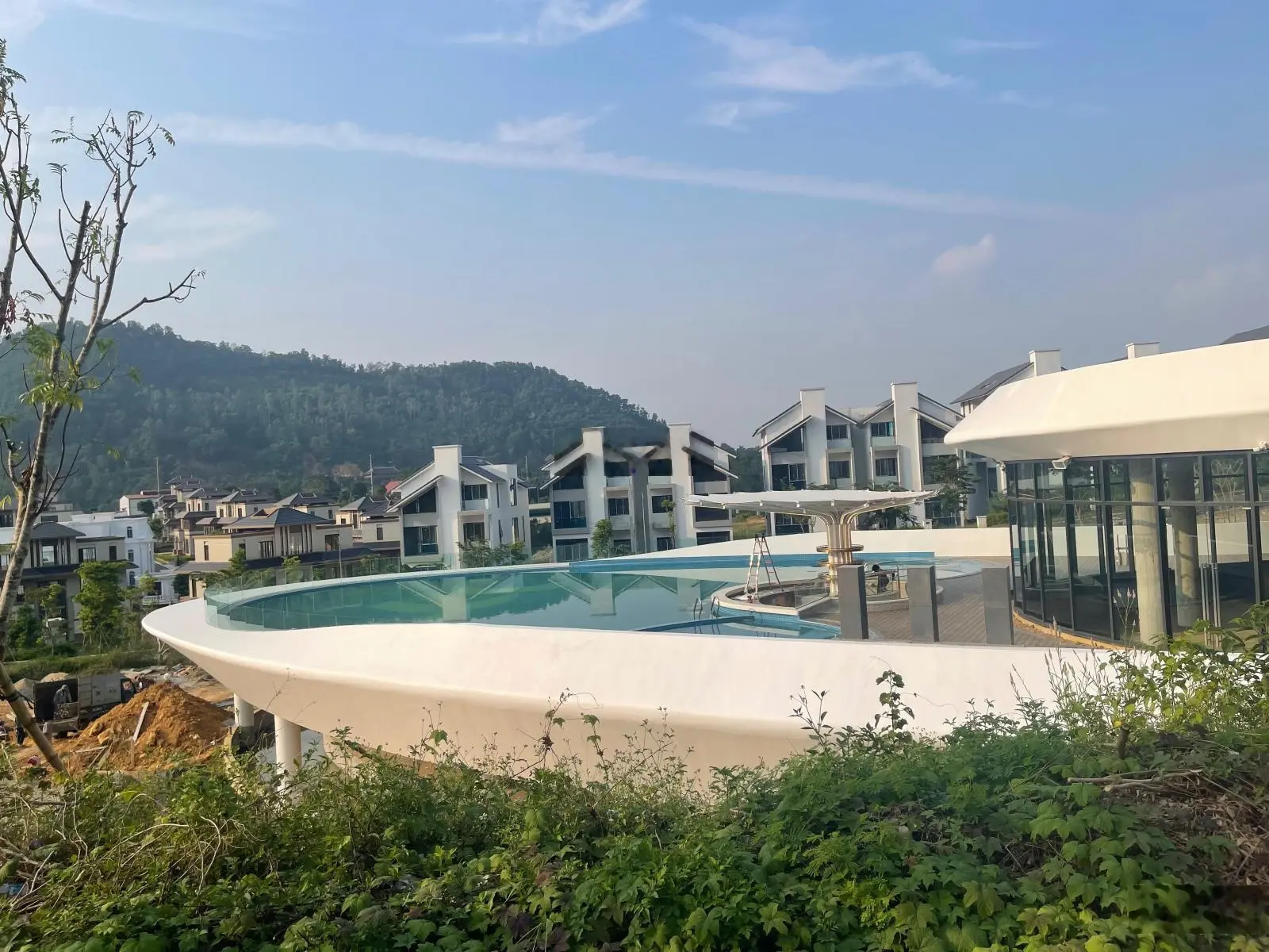 Chính chủ căn Xanh Villas đơn lập view mặt suối khu B6, nhà mới