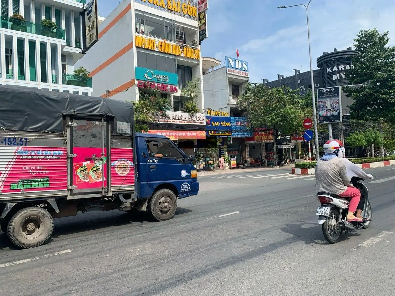 Cần bán nhà 1 trệt 4 lầu và tầng hầm mặt tiền Đồng Khởi ngay bệnh viện đa khoa Đồng Nai, giá 14,2tỷ