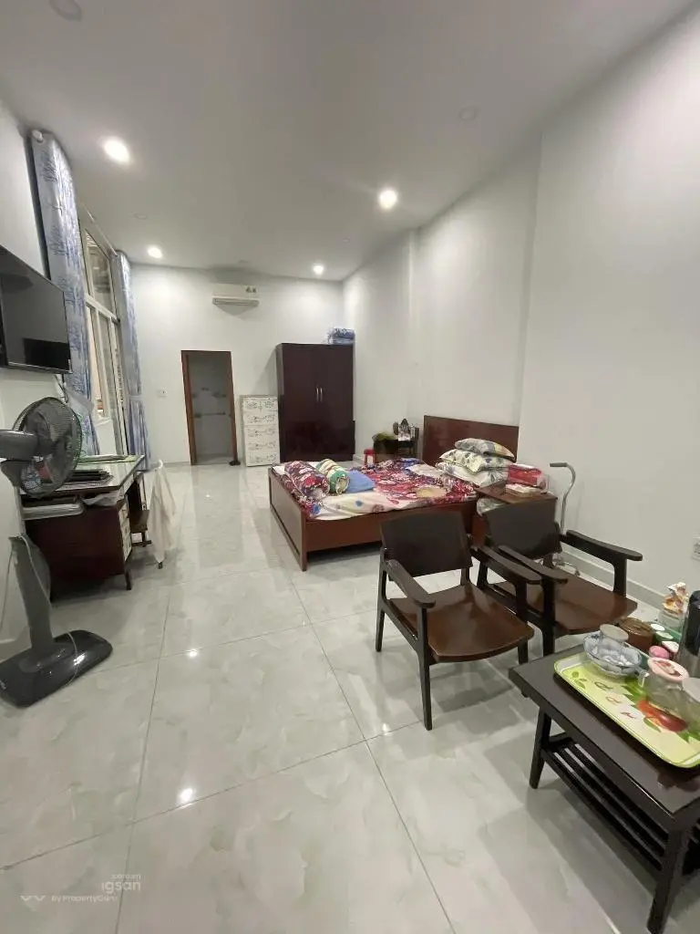 Bán Nhà Riêng 6PN, 7WC tại Nguyễn Cư Trinh, Q1, 20,9 tỷ, 100m2