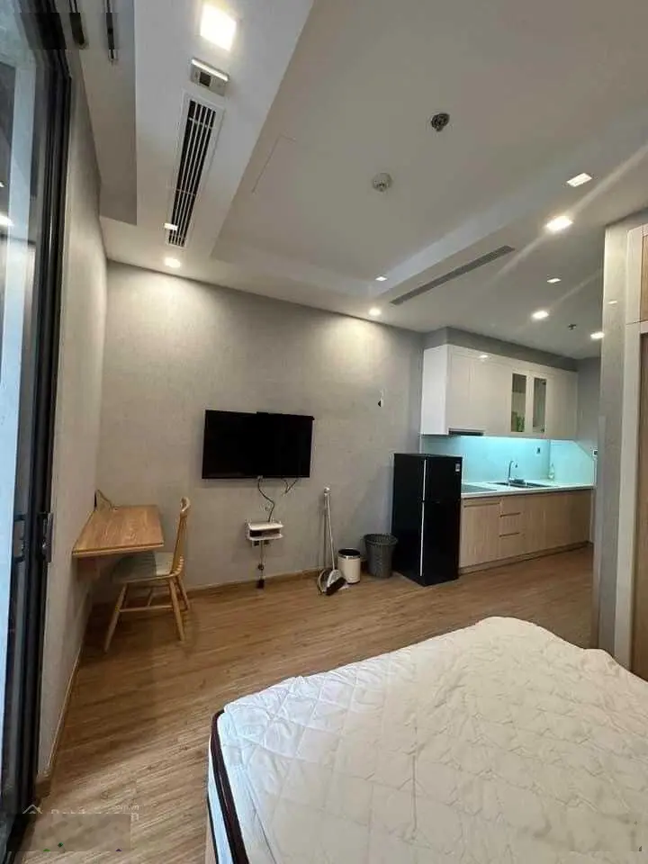 Mình chính chủ bán gấp: Căn Studio view hồ Vinhomes Green Bay Mễ Trì - giá 1 tỷ 420