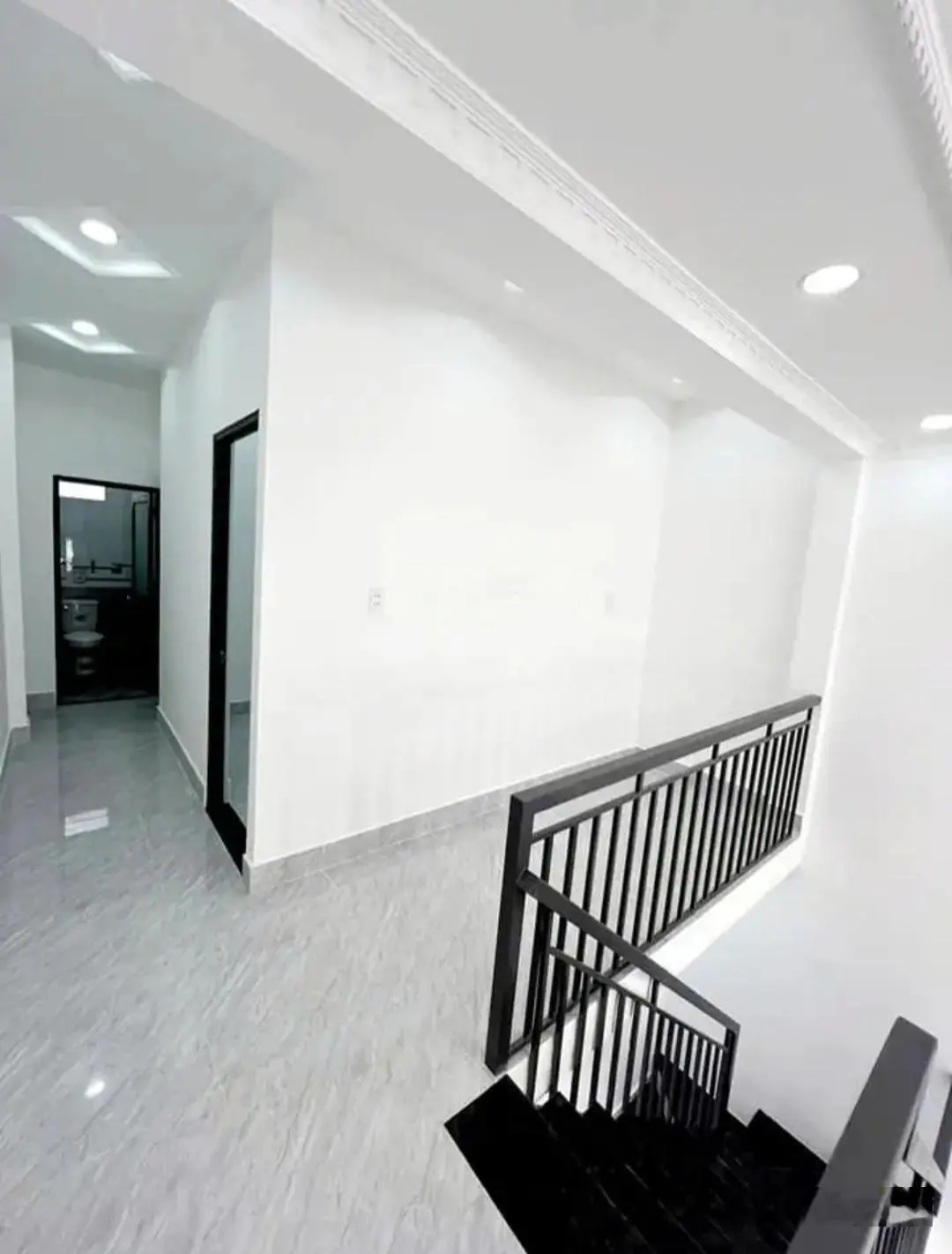 Bán nhà Long An DT: 52m2 sổ hồng riêng, công chứng trong ngày