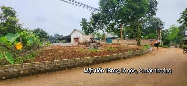 Bán đất thị xã Hữu Lũng, Lạng Sơn, 350m², giá: 3 tỷ, MT: 18m, lô góc, thổ cư, gần Chợ Mẹt