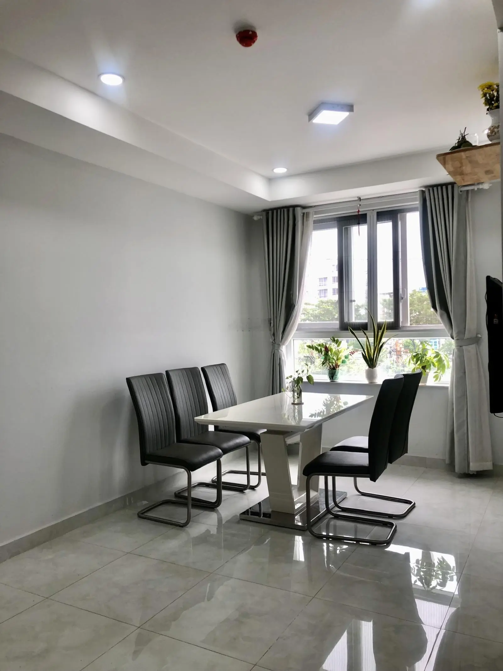 Giá tốt Căn hộ Felisa Riverside - 51m2 2PN 1WC - Giá 2,2 tỷ