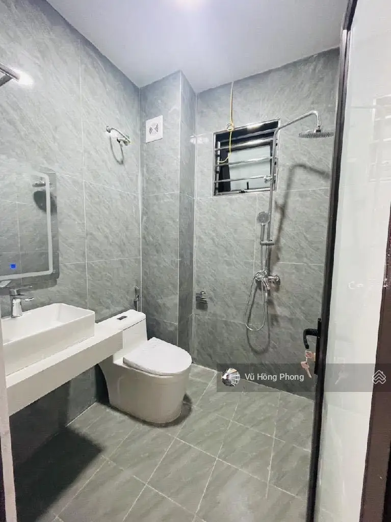 Bán nhà Thượng Cát, Bắc Từ Liêm, nhà đẹp, gần phố, 5 tầng, 42m2, 4,7 tỷ, sổ đẹp giao dịch ngay.