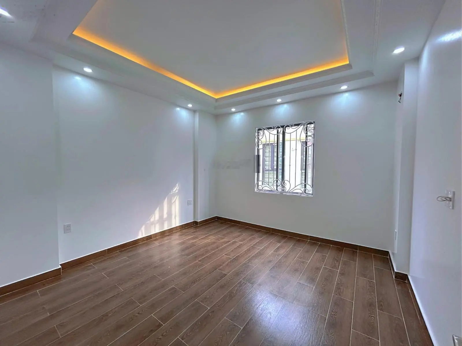 Bán nhà riêng tại Đường Kiến Thiết, 4,35 tỷ, 40 m2, 4PN, 3WC, view đẹp