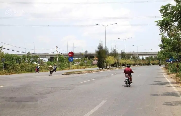 Nhiều quỹ đất lớn chủ cần bán giá tốt, vị trí đẹp, thuận tiện làm dự án, khu du lịch