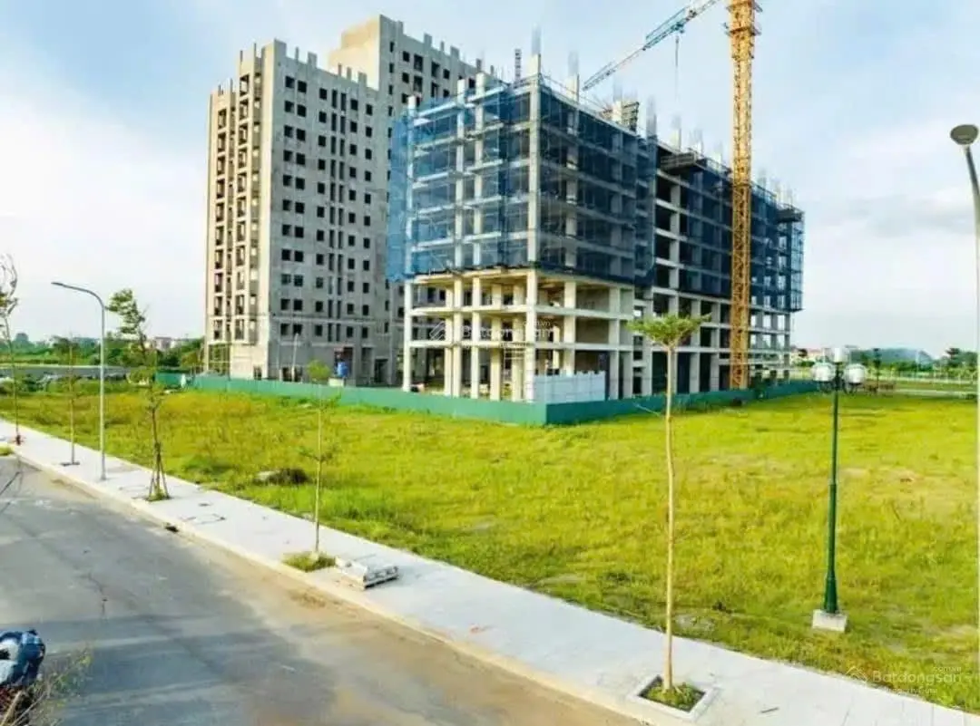 Bán căn chung cư 1,5 ngủ Grandhome, Yên Phong, Bắc Ninh tầng cao view đẹp 0977 432 *** Ms Hậu