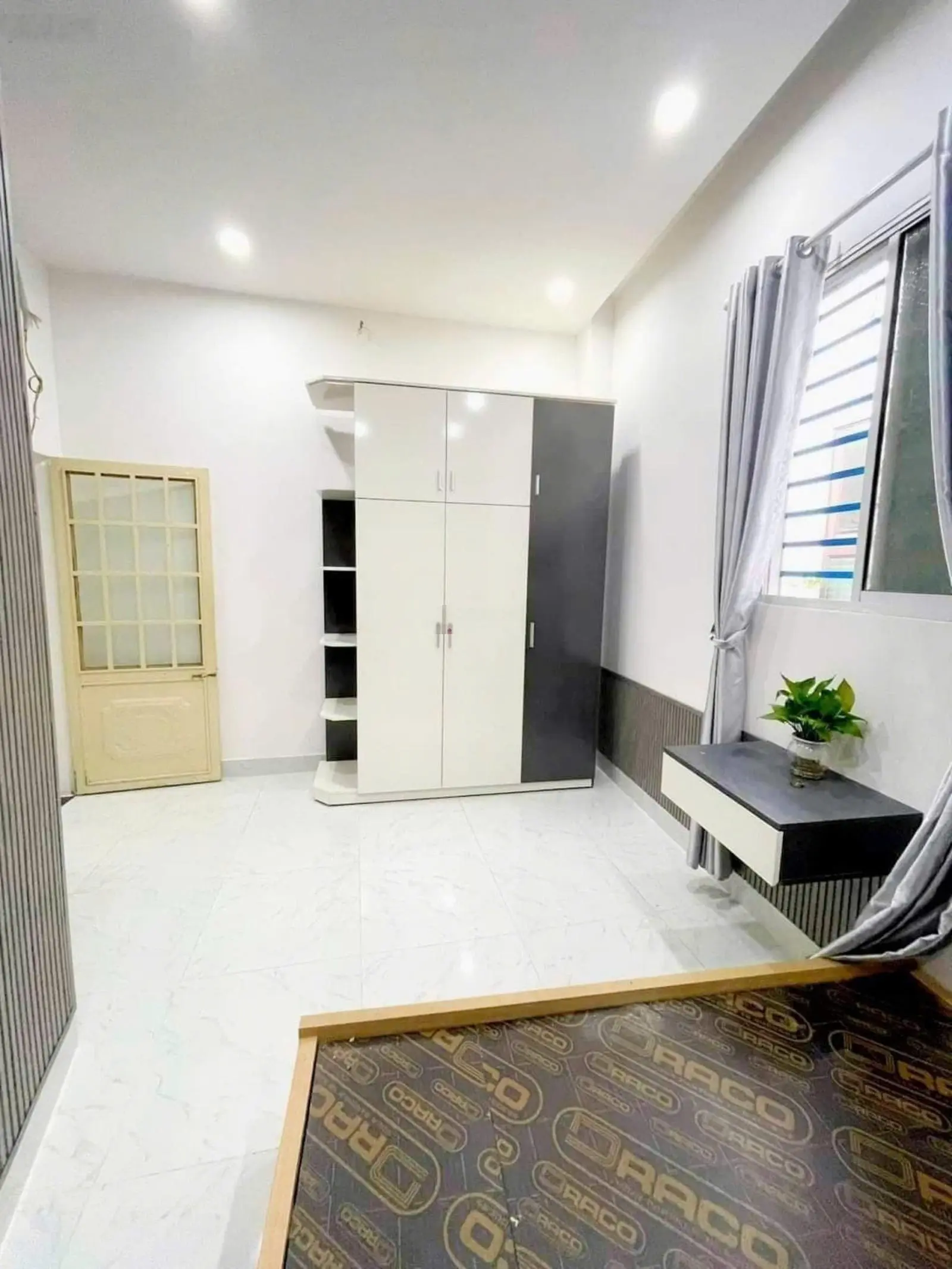 Chào bán nhà kiệt Huỳnh Ngọc Huệ, 75m2, full nội thất