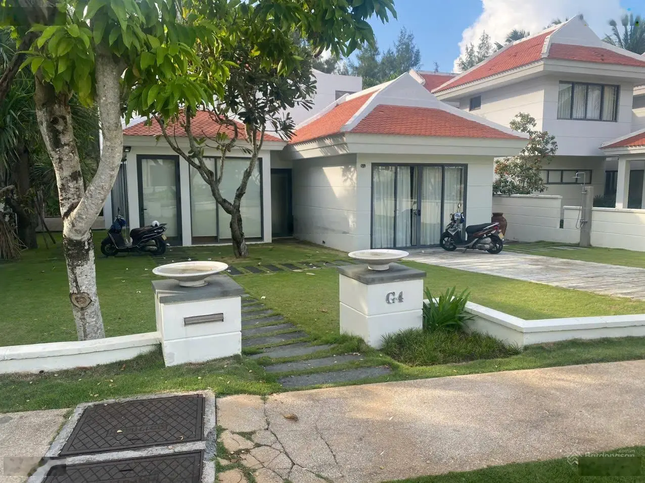 Chính chủ gửi bán căn Biệt thự biển The Ocean Villas 3PN 607 m2 full nội thất cao cấp giá 29.5 tỷ