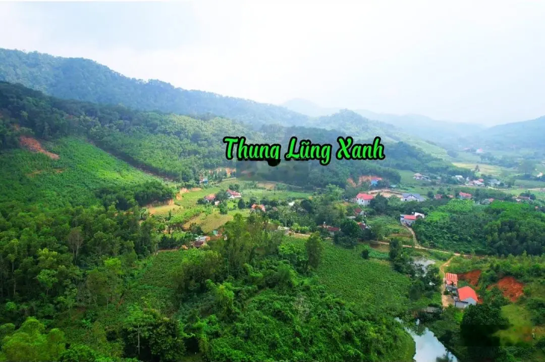 Quý anh chị tìm đâu ra lô đất vị trí đẹp đáp ứng mọi tiêu chí ạ, DT: 6900m2. Em Trung: 0903 455 ***