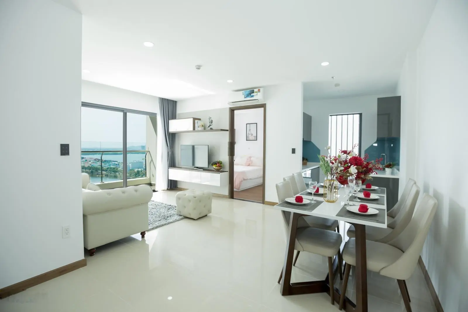 Căn hộ Phú Tài Residence Quy Nhơn 2pn, 2wc 1,9 tỷ, view thoáng, tầng trung