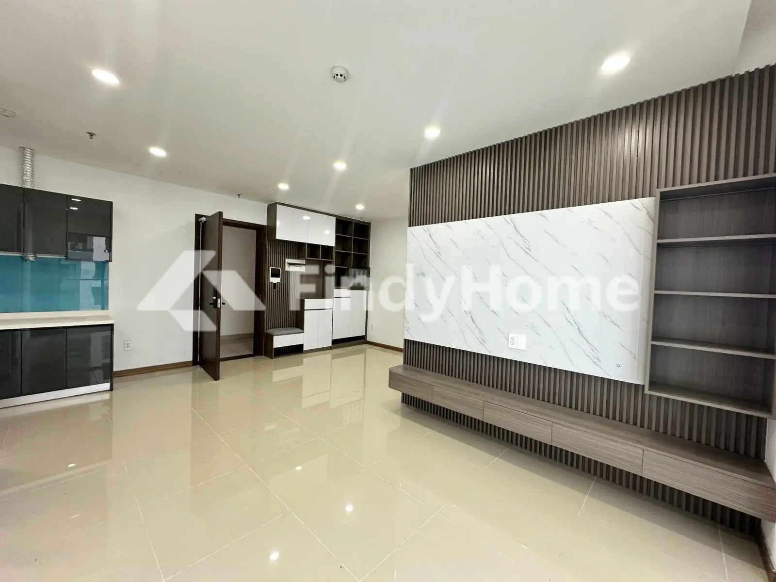 Rẻ nhất: Căn 2PN Đông Nam view hồ bơi Phú Tài Residence giá 1.7x tỷ (Cắt lỗ 500 triệu)