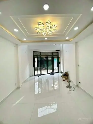 Bán Nhà HXH Nguyễn Thượng Hiền, 40m2, Với 5 tầng, P5, Chỉ 6,8 Tỷ