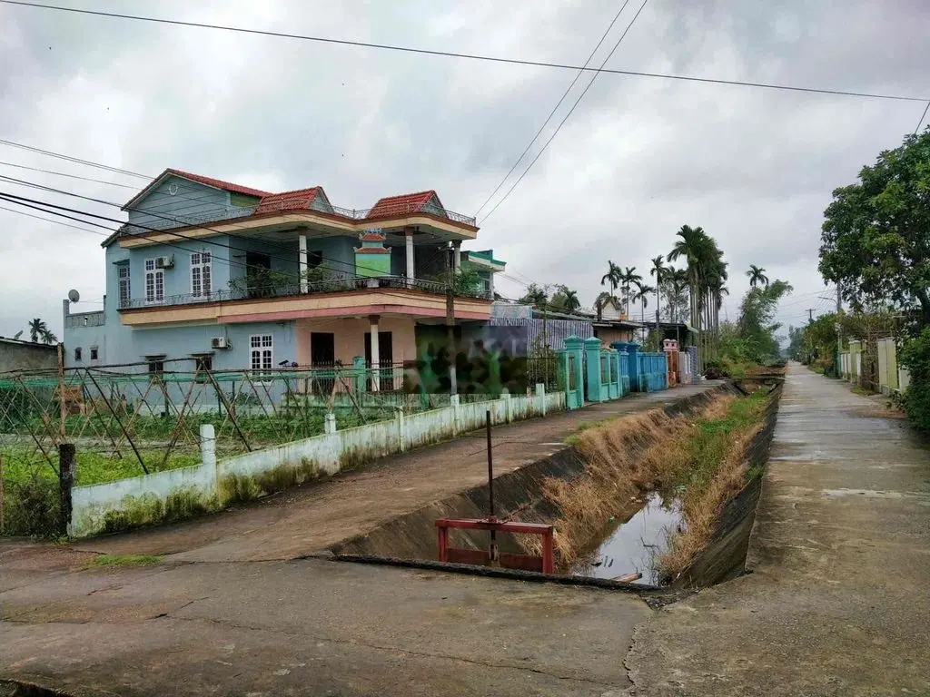 chính chủ kiệt Đỗ Đăng Tuyển,sát TT Ái nghĩa,sổ hồng