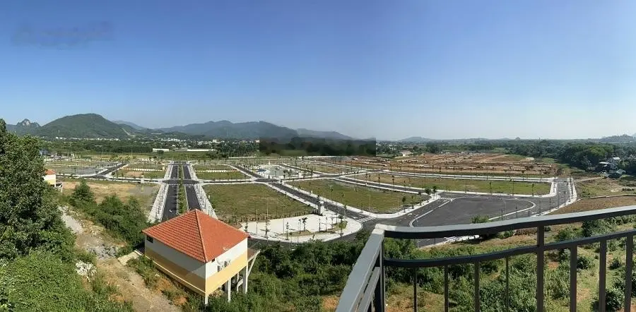 20 lô đất vị trí đắc địa view hồ Phương Đông Green Valley chỉ từ 1,65 tỷ/ 100m. Đã có sổ đỏ lâu dài