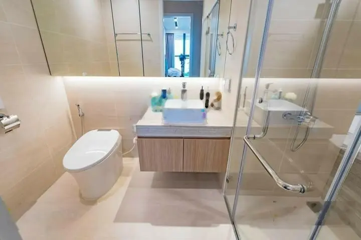 Chính chủ cần bán gấp căn 2N 1WC DT: 60m2 tại KĐT Đại Thanh tòa CT8A giá chỉ 2tỷ4: 0936 245 ***