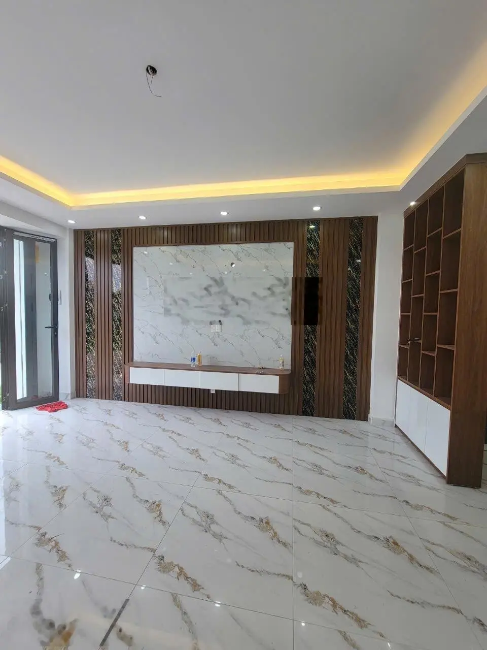 Bán nhà riêng đường Nguyễn Lương Bằng, giá sốc chỉ 1,568 tỷ, 50m2, 3PN, 2PT