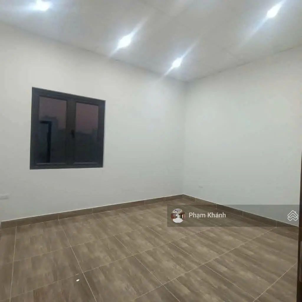 Chính chủ e bán nhà 93/20 Ngọc Trục Đại Mỗ. 40m2, 4 tầng ô tô đỗ full nội thất như ảnh