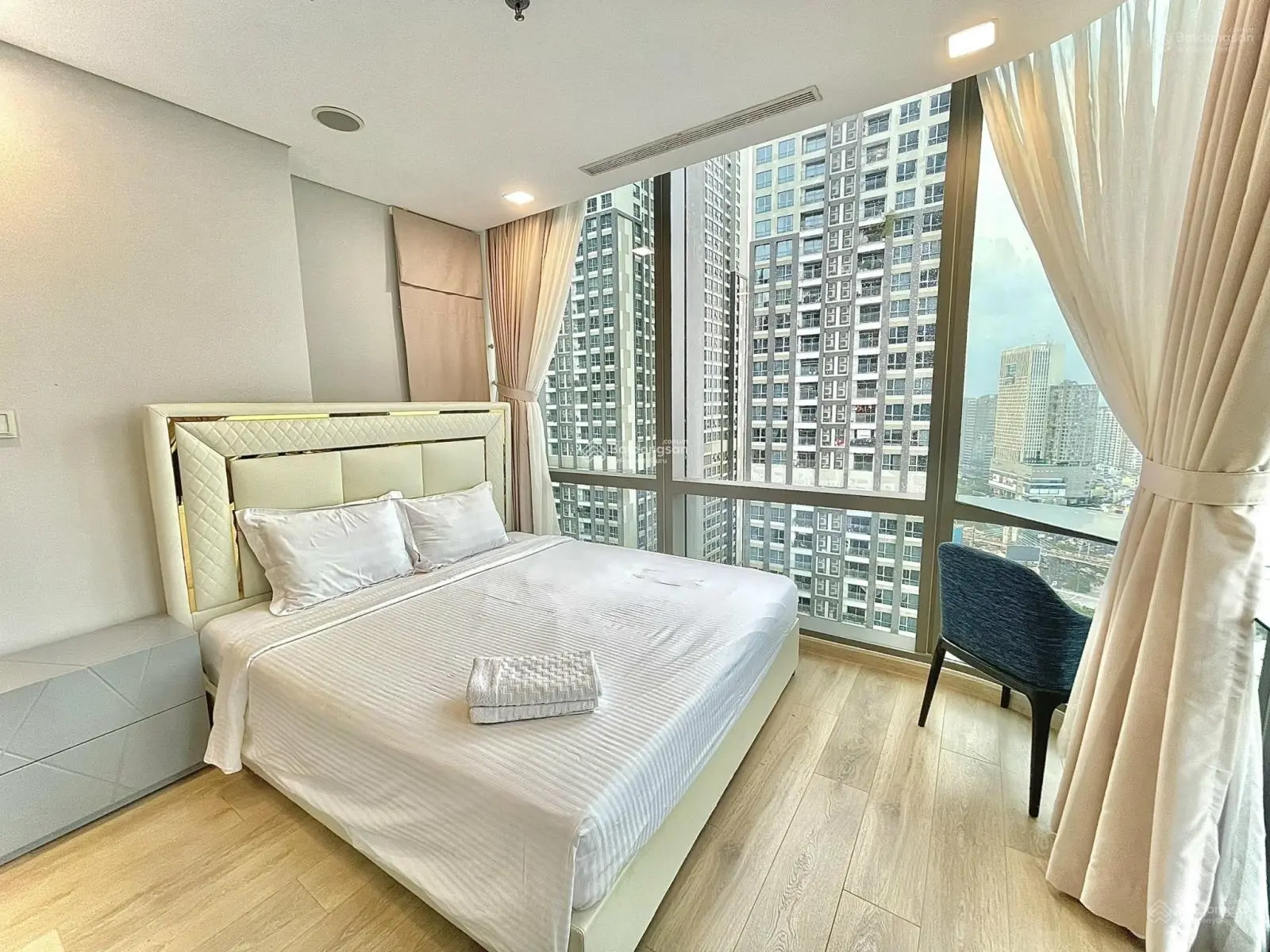 Bán căn hộ chung cư the flemington quận 11, giá 6,6 tỷ, 97m2, 3pn. view đẹp, sổ hồng. lh 0902 369 ***