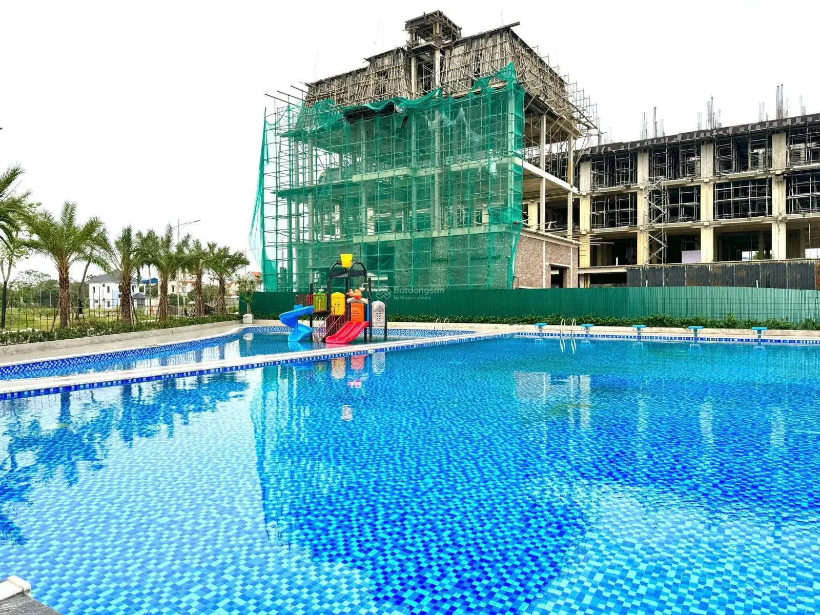 Suất ngoại giao CĐT: Lô LK6 88m2, 5 tầng, view bể bơi tại Sông Hồng, Hưng Yên. Giá nhỉnh hơn 7 tỷ