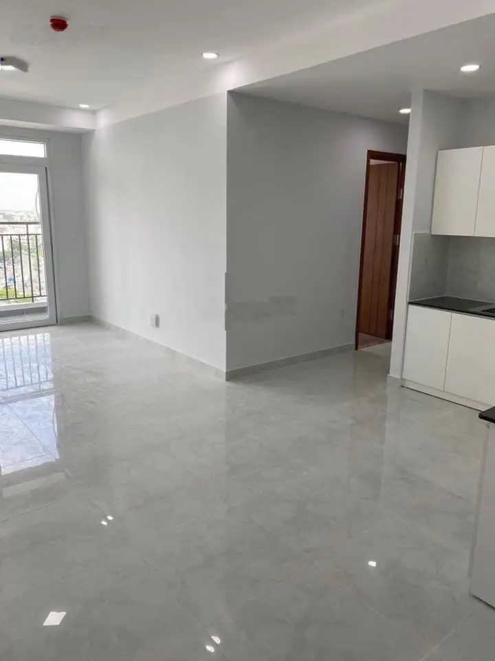 Căn hộ nằm sát Tâm Quận 5 chỉ 1Km giá chỉ 2,350 tỷ/căn 2PN 52m2, ngân hàng hỗ trợ vay 70%