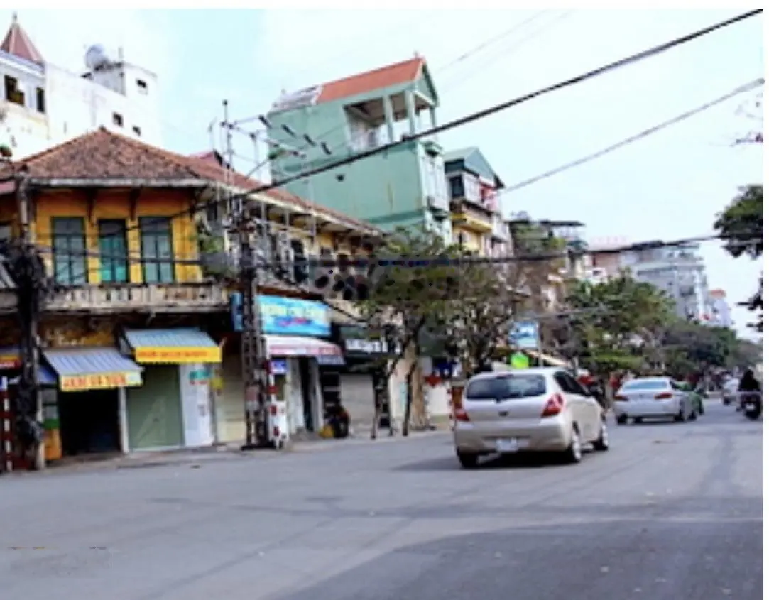 Chính chủ cần thanh khoản nhà phố cổ - cách vài bước ô tô đỗ - gần vườn hoa hàng đậu - ngõ thoáng