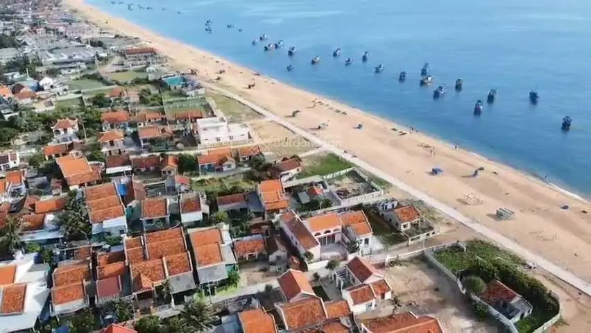 Bán lô đất sát biển làng chài 258m2, gần sân bay Tuy Hòa, Phú Yên