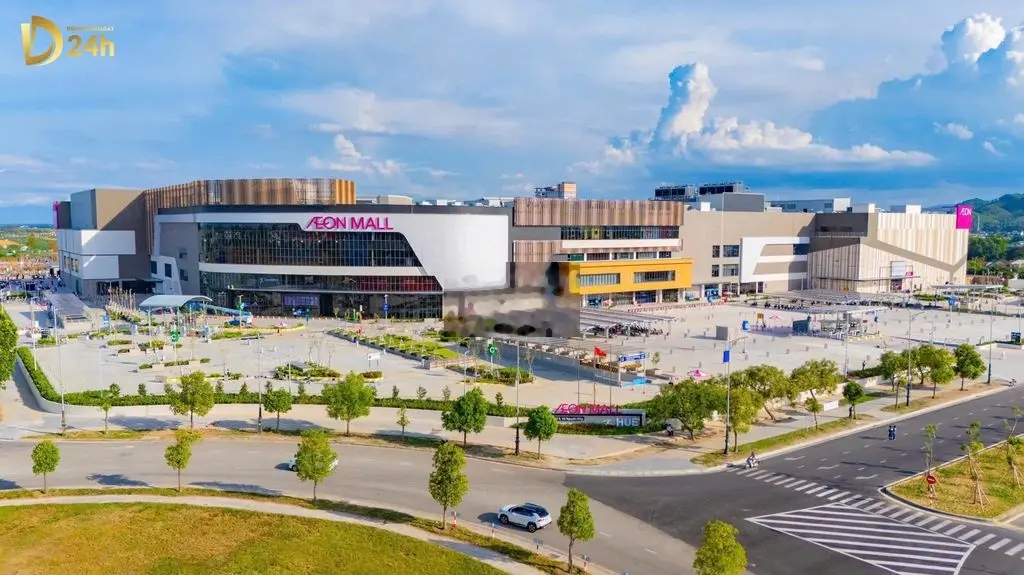 Nhà 4 tầng phu xuan city đối diện quãng trường - cách aeon mall 1km