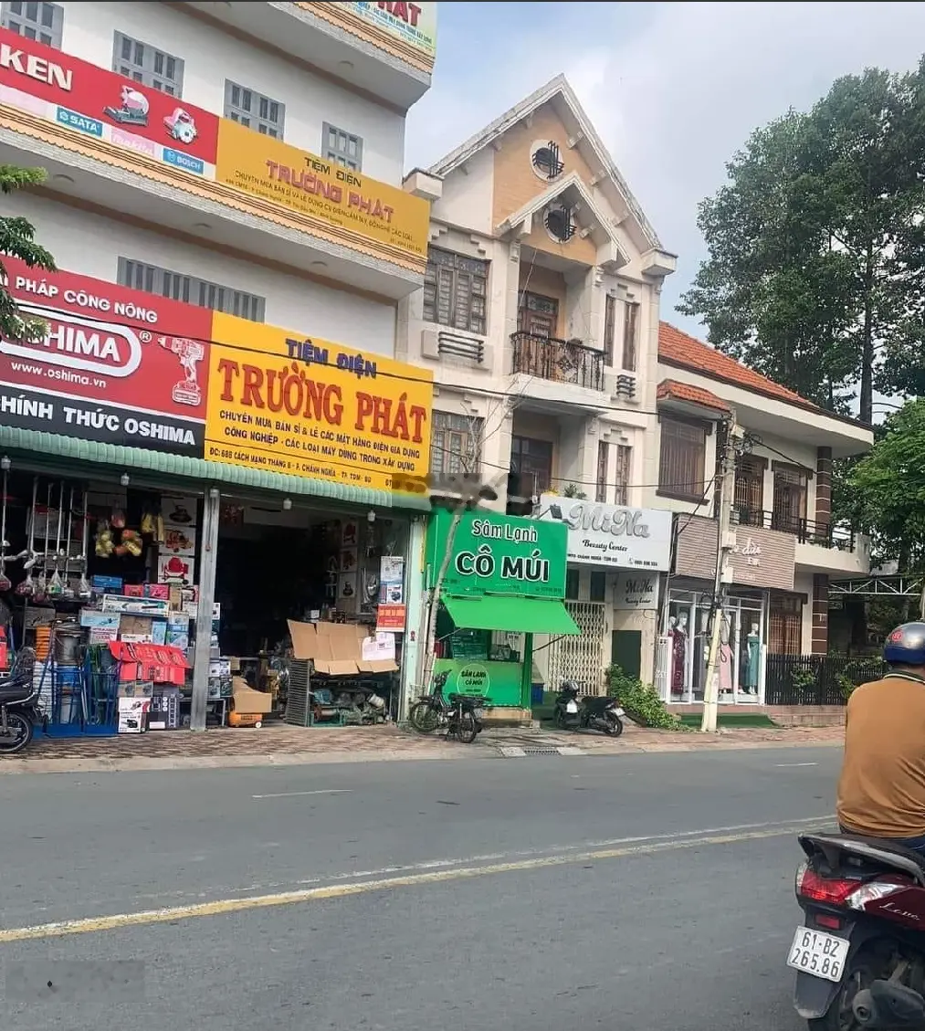 Cần bán nhanh nhà 1 trệt 2 lầu mặt tiền đường CMT8 phường Chánh Nghĩa đường Cách Mạng Tháng Tám