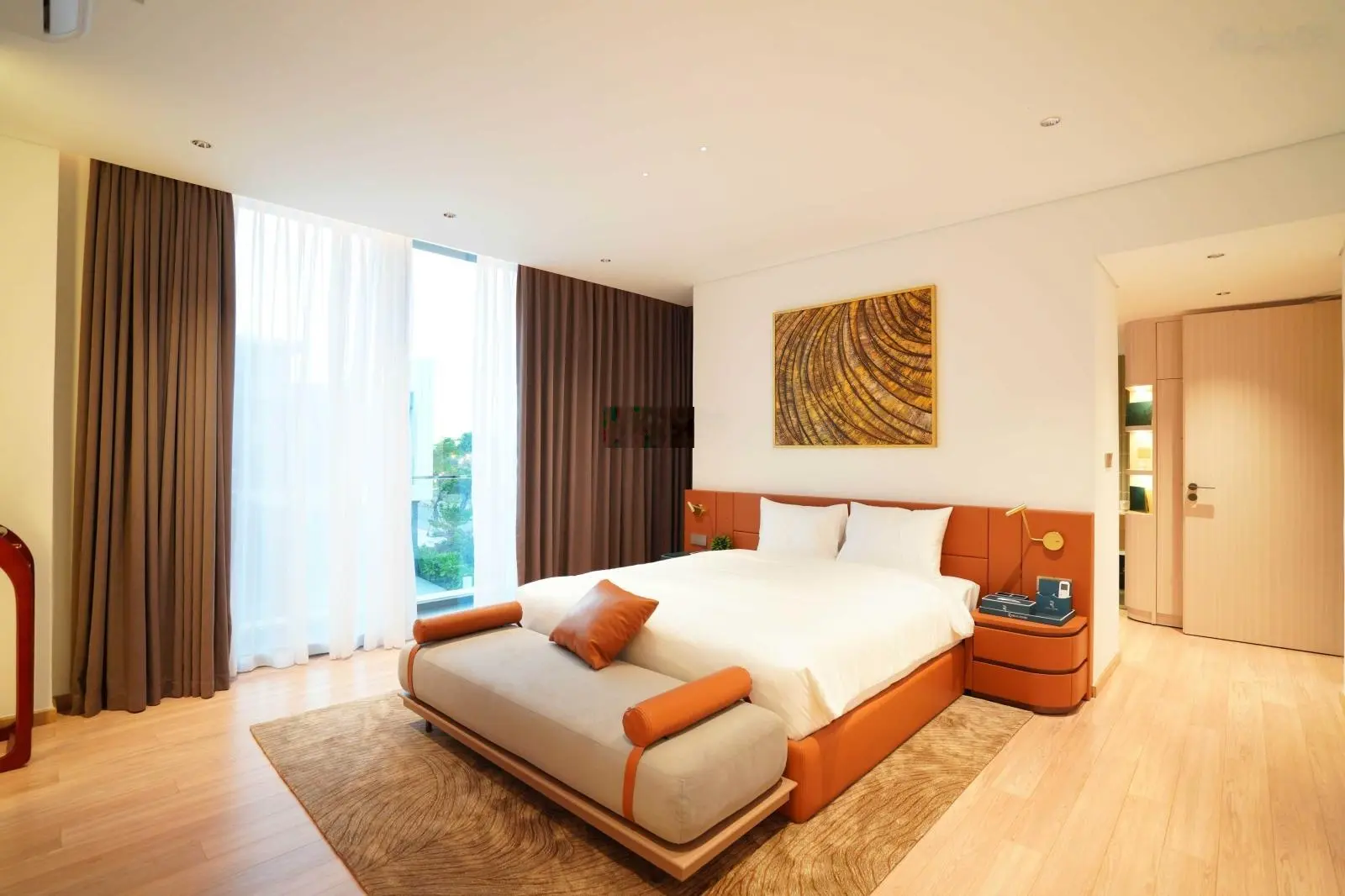 Căn góc siêu đẹp, full nội thất tiêu chuẩn Novotel, nằm trong Ốc Đảo làng triệu phú siêu an ninh