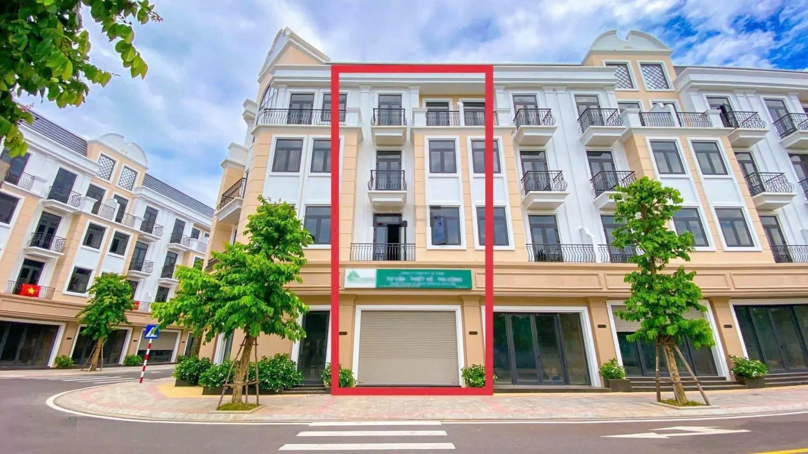 Cần bán căn nhà phố tại Vincom Shophouse Royal Park TP Đông Hà - giá 4,9tỷ - dòng tiền 15tr/tháng