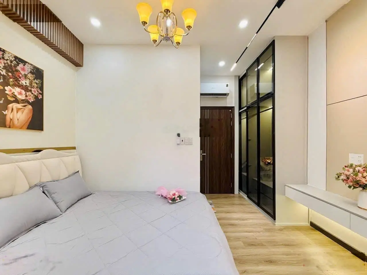 Đẹp lung linh 3 tầng full nội thất cao cấp hẻm ôtô 7 chỗ khu đồng bộ Nguyễn Thượng Hiền, P. 5, BT