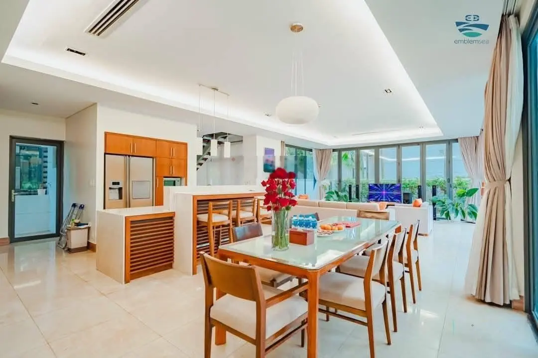 Biệt thự biển 729m2 góc 2 mặt tiền Ocean Villas sổ hồng lâu dài