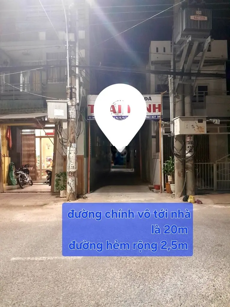 Bán nhà đúc vách nền gạch gác gỗ còn tốt, dọn vô sửa sơ sơ là ở