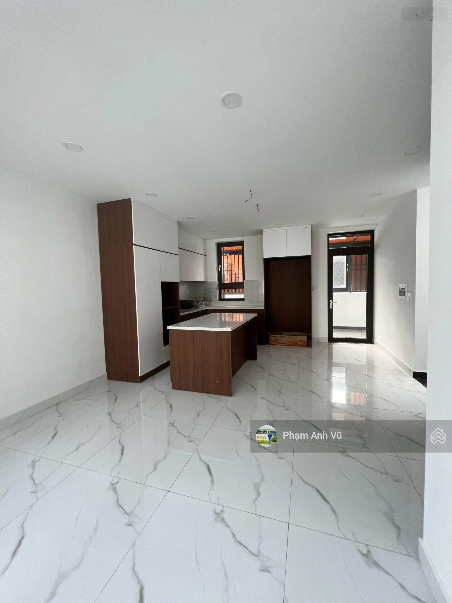 Bán nhà phố (9x18m) hướng Đông Nam, 40 tỷ TL, Quận 2 - Saigon Mystery Villas LH: 0948888399