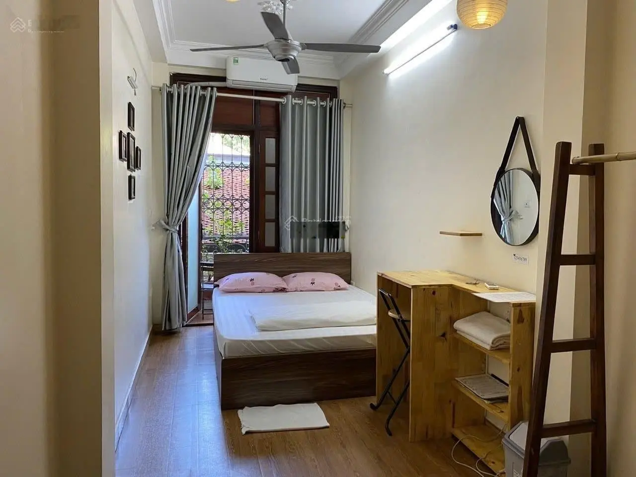 Cực kỳ hiếm! Bán nhà phố Lý Quốc Sư, 25m2, 4 tầng, 8.5 tỉ, mới đẹp, kinh doanh homestay