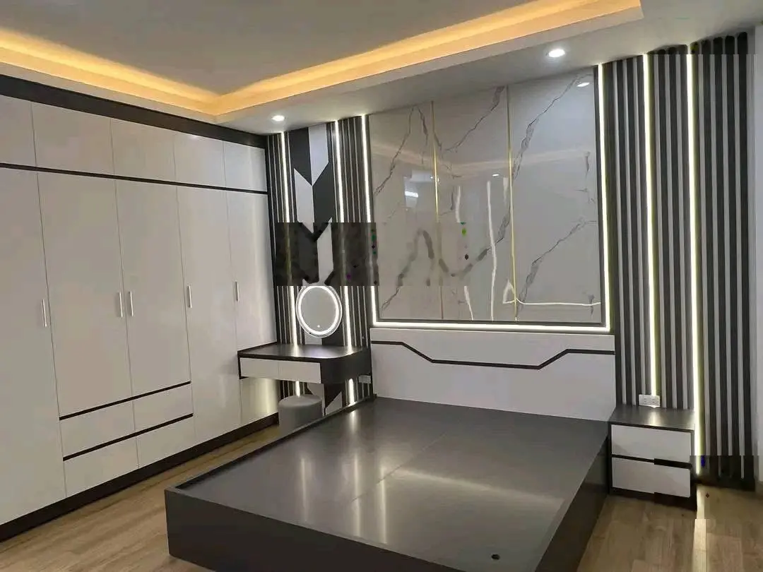 Quá rẻ! Nhà phố Vạn Phúc Hà Đông, 40m2 5 tầng, chỉ 6. X tỷ, gần ô tô, kinh doanh