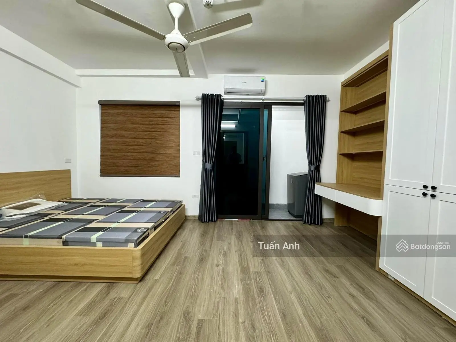 Apartment ô tô tránh phố Cầu Giấy - DT 100m2 x 9 tầng, xây hầm x 14 căn 2 ngủ - giá 33, x tỷ