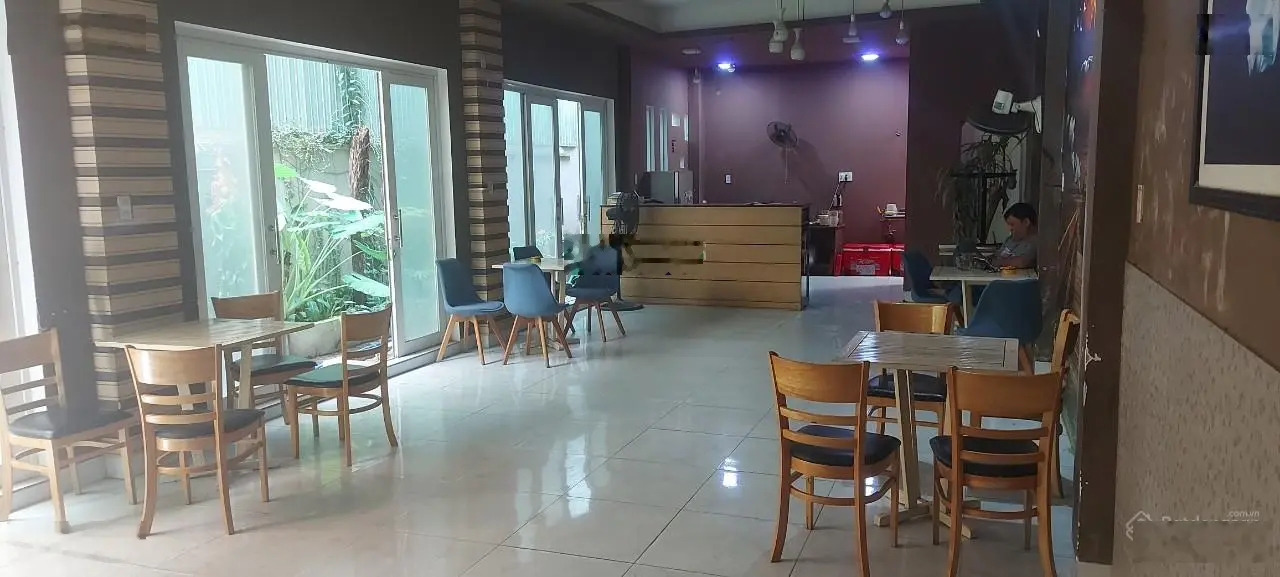 Bán nhà vườn MT Bùi Xuân Phái, DT: 200m2. Giá: 7.2 tỉ. Liên hệ: 0982 042 ***